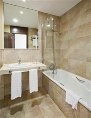 фото отеля Confortel Calas de Conil