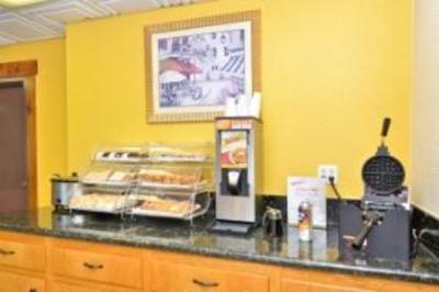 фото отеля BEST WESTERN Northwind Inn and Suites