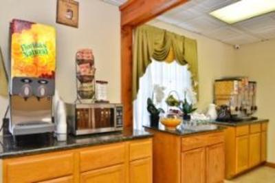 фото отеля BEST WESTERN Northwind Inn and Suites