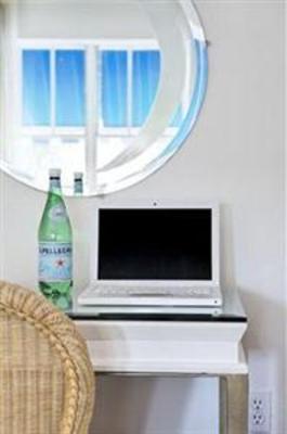 фото отеля Blue Moon Hotel Miami Beach
