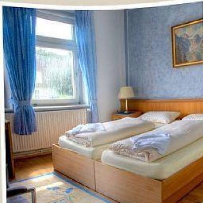 фото отеля Hotel Lübecker Hof Luneburg