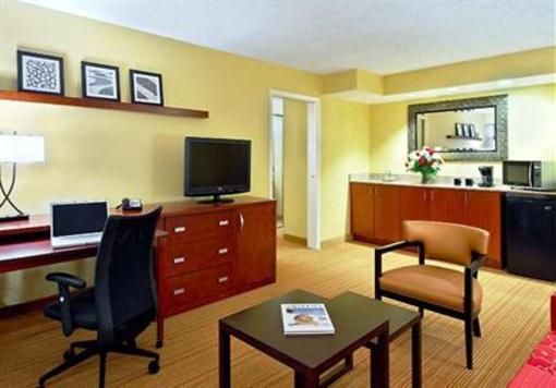 фото отеля Courtyard by Marriott Sarasota Bradenton