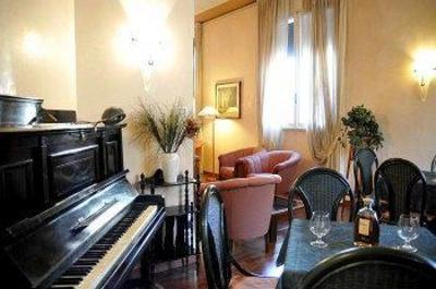 фото отеля Hotel Estense Modena
