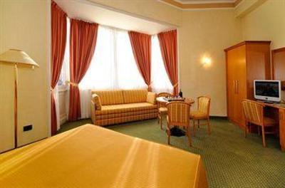 фото отеля Hotel Estense Modena
