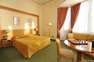 фото отеля Hotel Estense Modena