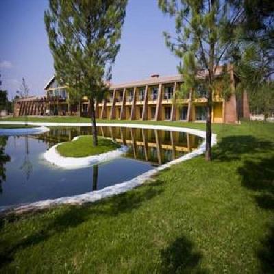 фото отеля Charcas Lagoon Resort Montargil