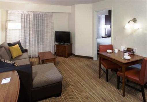 фото отеля Residence Inn Rogers