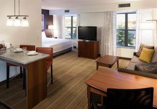 фото отеля Residence Inn Rogers