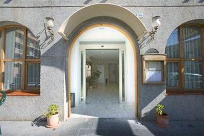 фото отеля Medes II Hotel Torroella de Montgri