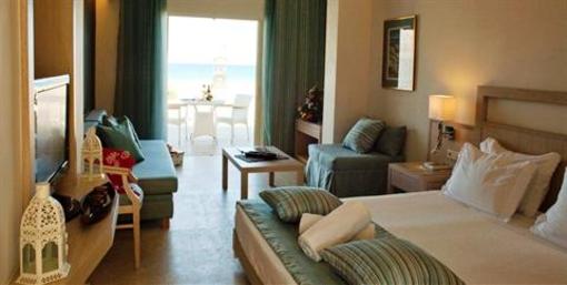 фото отеля Pilot Beach Resort