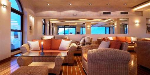 фото отеля Pilot Beach Resort