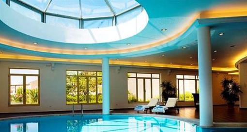 фото отеля Pilot Beach Resort