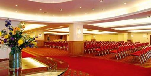 фото отеля Pilot Beach Resort