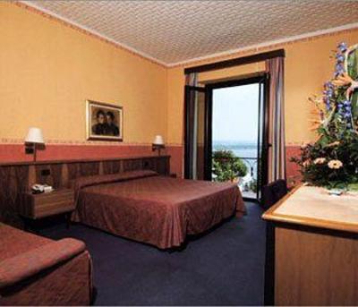 фото отеля Hotel Giardino Arona