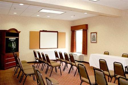 фото отеля Hampton Inn Bessemer