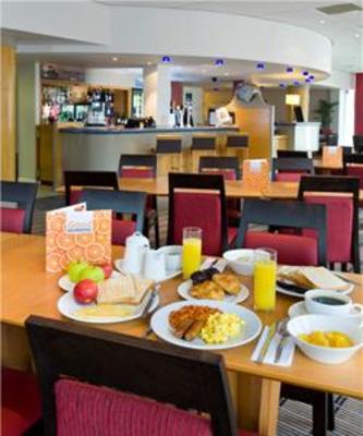 фото отеля Express By Holiday Inn Bath