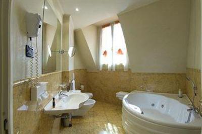 фото отеля Hotel Villa Fiorita Salsomaggiore Terme