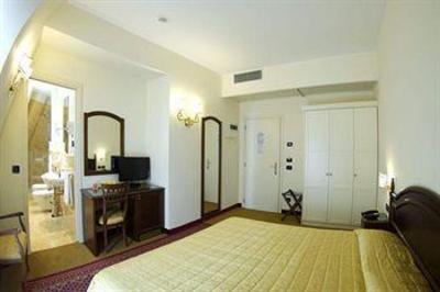 фото отеля Hotel Villa Fiorita Salsomaggiore Terme
