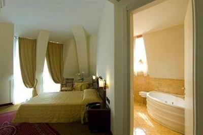 фото отеля Hotel Villa Fiorita Salsomaggiore Terme