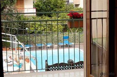 фото отеля Londra Hotel Sant'Agnello