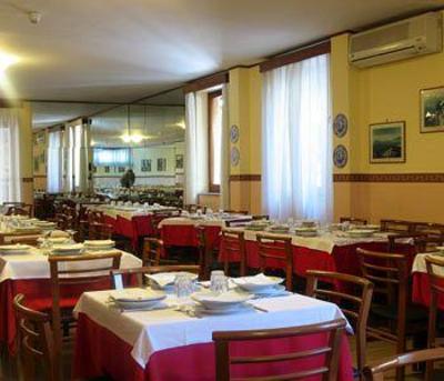 фото отеля Londra Hotel Sant'Agnello