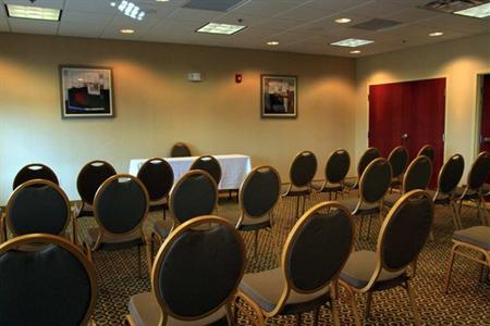 фото отеля Hampton Inn Syracuse Clay