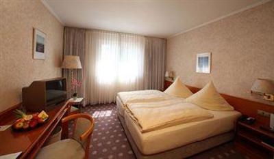фото отеля Hotel Am Rosenberg Hofheim am Taunus
