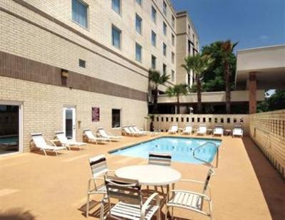 фото отеля Embassy Suites Brunswick