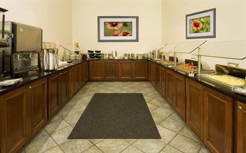 фото отеля Embassy Suites Brunswick