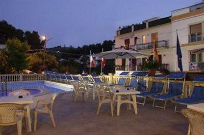 фото отеля Hotel Pineta Vico del Gargano