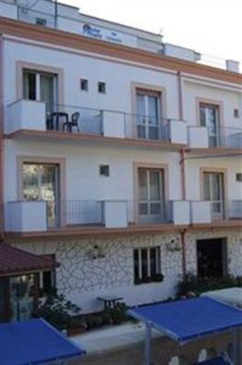 фото отеля Hotel Pineta Vico del Gargano