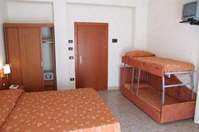 фото отеля Hotel Pineta Vico del Gargano