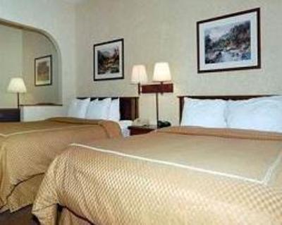 фото отеля Comfort Suites Castle Rock