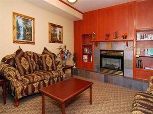 фото отеля Comfort Suites Castle Rock