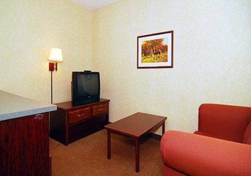 фото отеля Comfort Suites Castle Rock
