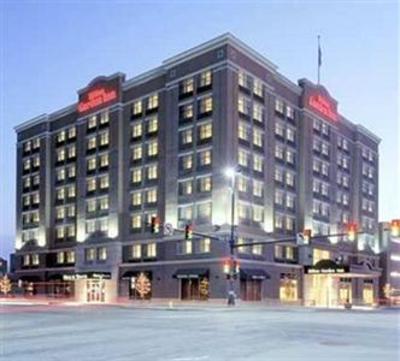 фото отеля Hilton Garden Inn Omaha Downtown / Old Market Area