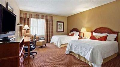 фото отеля Hilton Garden Inn Omaha Downtown / Old Market Area