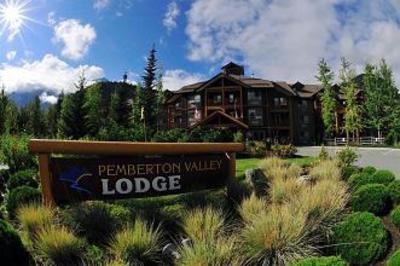 фото отеля Pemberton Valley Lodge