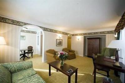 фото отеля The Carleton of Oak Park