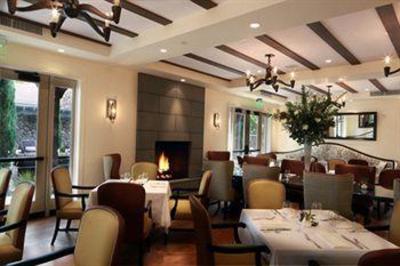 фото отеля Yountville Inn