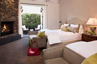 фото отеля Yountville Inn