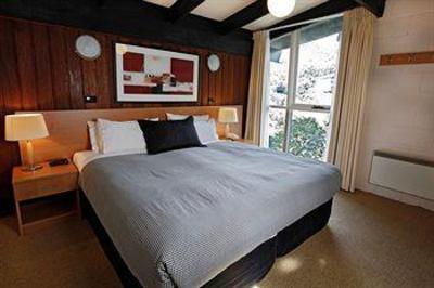 фото отеля The Denman Hotel Thredbo