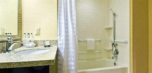 фото отеля Embassy Suites Tampa - Brandon