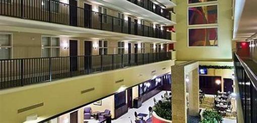 фото отеля Embassy Suites Tampa - Brandon