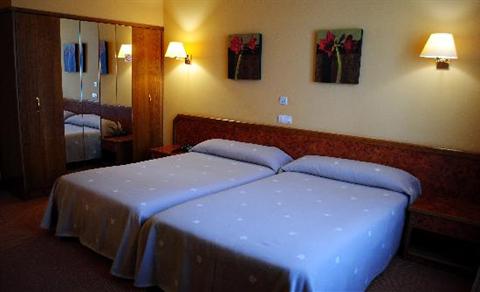 фото отеля Hotel Gernika