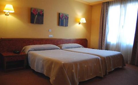 фото отеля Hotel Gernika