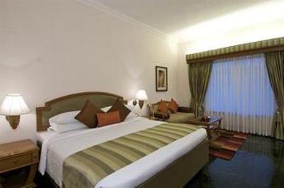 фото отеля The Gateway Hotel Ummed Ahmedabad