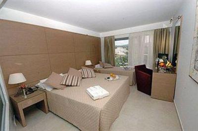 фото отеля Doreta Beach Resort Petaloudes