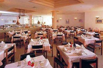 фото отеля Doreta Beach Resort Petaloudes