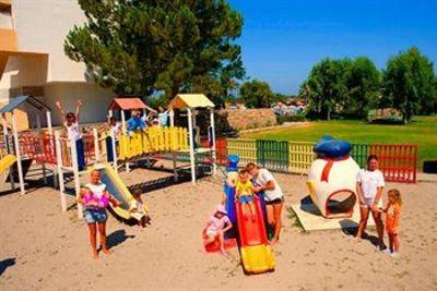 фото отеля Doreta Beach Resort Petaloudes